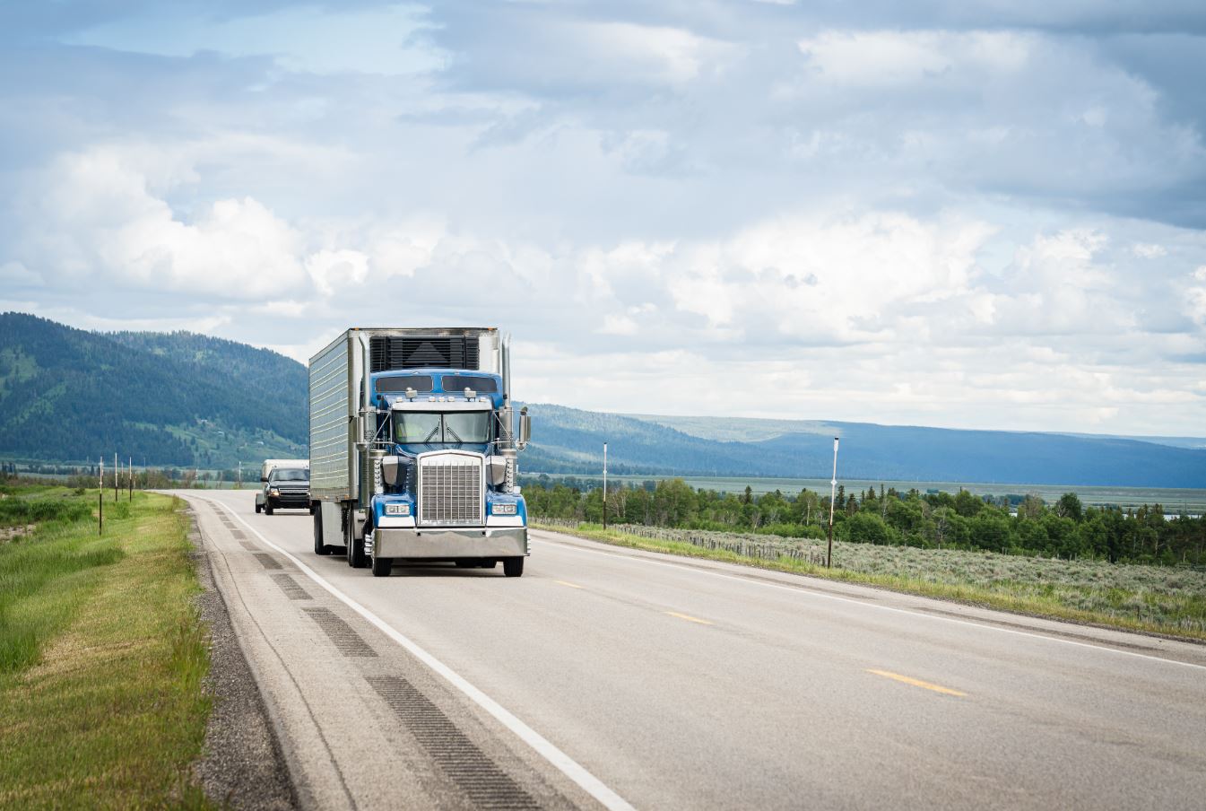 How do you get an Alabama Class A CDL? We've got the details you need.